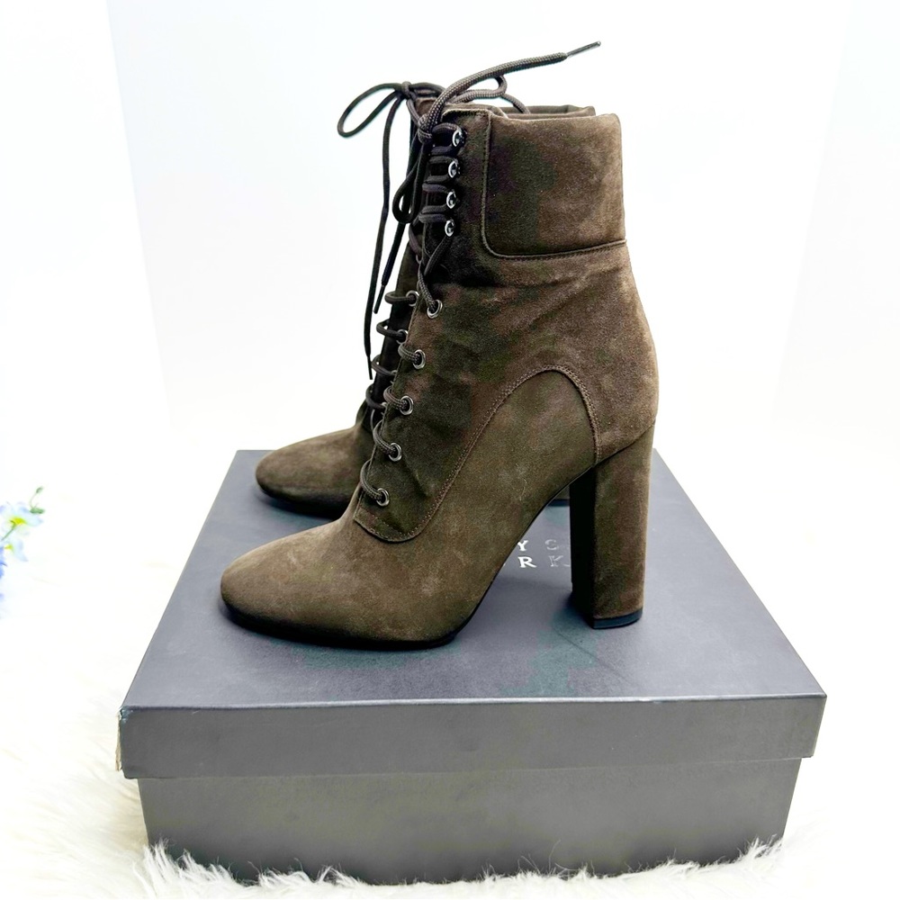 BARNEYS Italian Suede Leather Lace Up Booties 9 39.5 Paddock Boots NIB heel